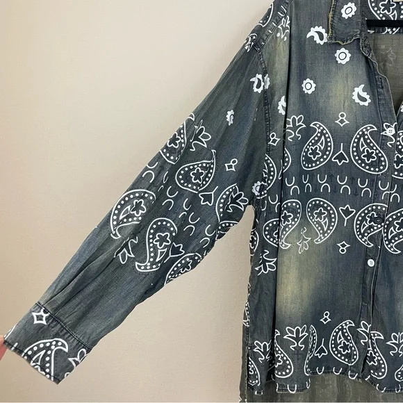 Jaded Gypsy Bandana Print Oversized Denim Starburst Top Size L/XL - Picture 3 of 8